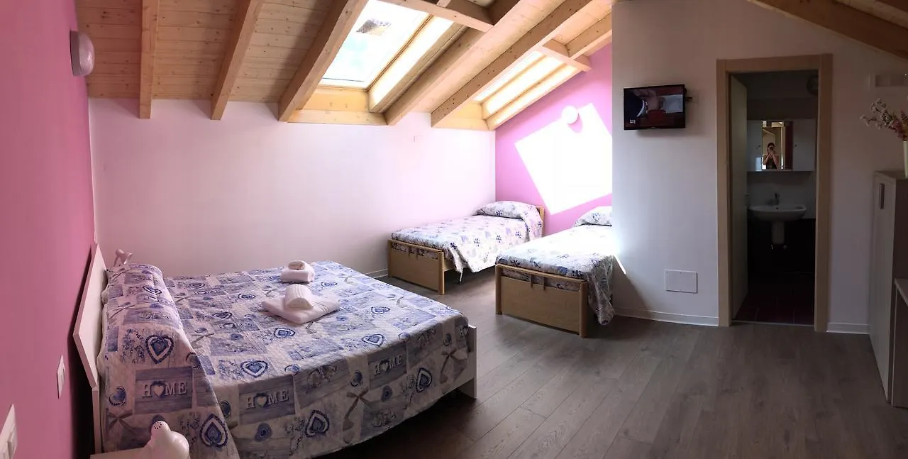 Hotel Mojito Домазо 2*,